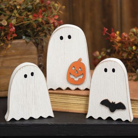 Wooden Ghost, Shelf Riser, Halloween Crafts To Sell, Fall Wood Crafts, Painted Eyes, Halloween Wood Crafts, Cute Ghosts, Farmhouse Halloween, Halloween Crafts Decorations