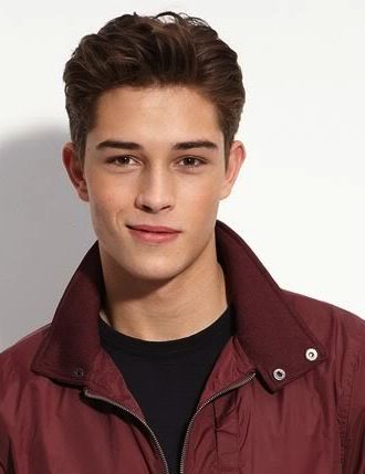 Male Haircuts Side Part, Francisco Lachowski Hairstyle, Chico Haircuts, Model Face Shape, Chico Lachowski Hairstyle, Francisco Lachowski Hair, Francisco Lachowski Side Profile, Chico Lachowski Haircut, Chico Lachowski Hair