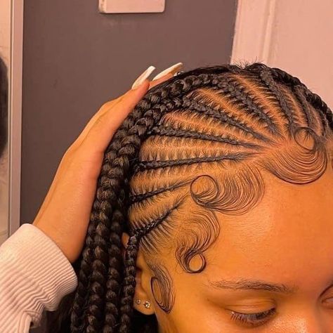 Braids With Cornrows On The Side, Black Hair Protective Styles, Short Box Braids Hairstyles, Braided Hairstyles For Black Women Cornrows, Goddess Braids Hairstyles, Feed In Braids Hairstyles, Quick Natural Hair Styles, Box Braids Hairstyles For Black Women, Braided Hairstyles For Teens