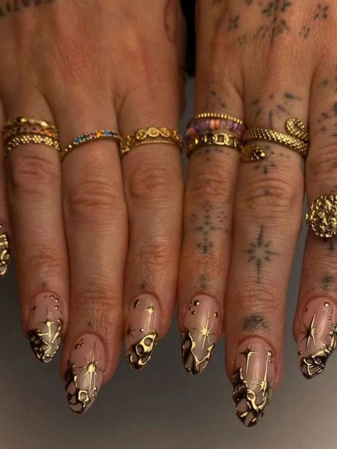 Multicolor  Collar   Geometric,Plants Color Nails Embellished   Nail,Hand & Foot Care Burning Man Nails, Gold Snake Nails, Heavy Metal Nails, Gold Short Nails, Silver And Gold Nails, Almond Nails Gold, 1920s Nails, Jewellery Nails, Medusa Nails