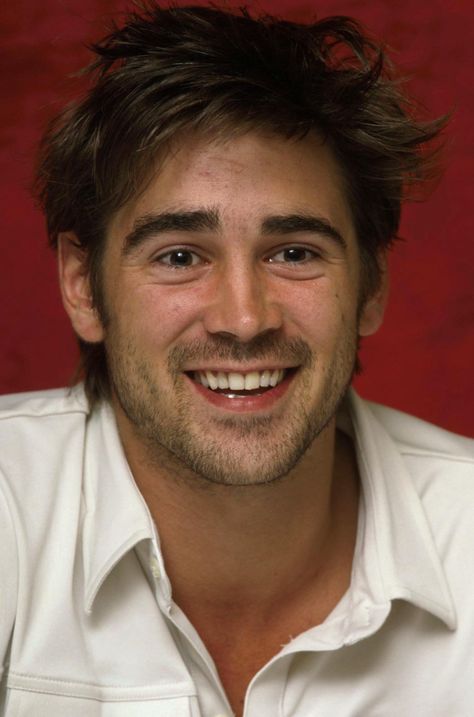 Colin Farrell 90s, Colin Ferrel, Collin Farell, Collin Farrell, Mark Owen, Chace Crawford, Irish Actors, Actor John, Jude Law