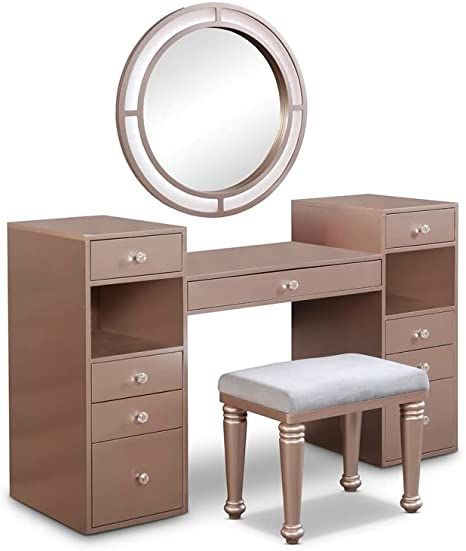 kniP ni DEL htiw teS ytinaV eceiP-3 dooW ekrapS aciremA fo erutinru F Round Mirror Vanity, White Vanity Table, Modern Vanity Table, Bedroom Vanity Set, Makeup Vanities, Pink Vanity, Padded Stool, Vanity Benches, Storage Chair