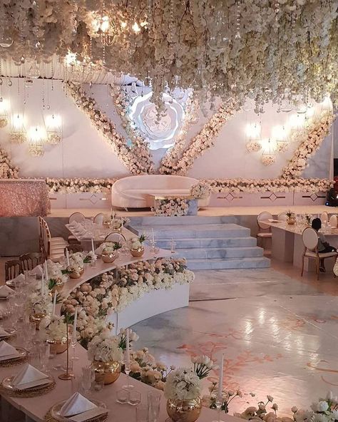 Dream Wedding Reception, Rustic Wedding Decorations, Wedding Stage Design, Luxury Wedding Decor, Quinceanera Themes, Venue Decorations, Wedding Venue Decorations, Wedding Stage Decorations, Wedding Hall