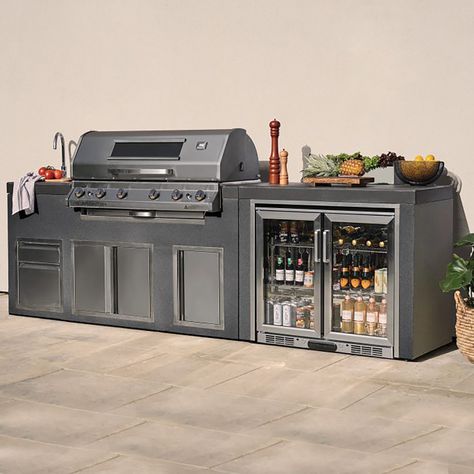 The Kettler Neo Outdoor Kitchen Island Barbecue with Bar Fridge  is perfect for the whole entertainment package for family and friends in your own alfresco garden space. Minimalist design, yet sophisticated features. This patio barbecue unit can be left outside all year round as it's created from Stainless Steel and Calcium Silicate panelling. This means it's highly resistant to rust. Add to this the crafted porcelain tile worktops ensures it's durability, and will look great for years to come. Deck Upgrades, Spanish Outdoor Kitchen, Portugal Villa, Island With Bar, Deck Bar, Pool Porch, Outdoor Fridge, Bar Fridge, Porch Remodel