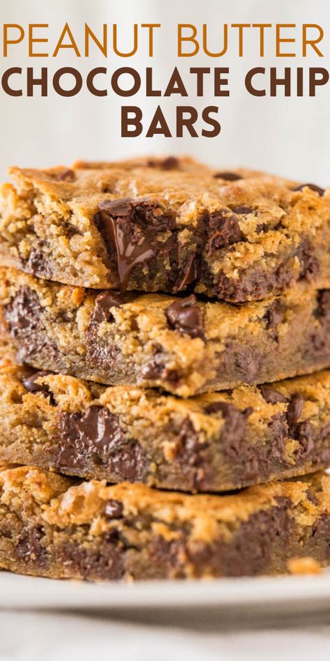 Peanut Butter Chocolate Bars (7 Ingredients!) - Averie Cooks Peanut Butter Chocolate Chip Bars, Peanut Butter Bars Recipe, Plat Vegan, Averie Cooks, Chocolate Chip Bars, Peanut Butter Chocolate Bars, Dessert Bar Recipe, Peanut Butter Desserts, Oreo Dessert