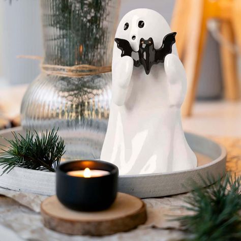 PRICES MAY VARY. 👻👻【EASY TO DISPLAY】 With its compact size and lightweight design, this Spooky Ghost Dog Halloween Figurine can be easily placed on shelves, mantels, or used as a table centerpiece to create a hauntingly delightful atmosphere. 🎃🎃【HIGH-QUALITY RESIN CRAFTSMANSHIP】: Made with high-quality resin material, this ornament is durable and long-lasting. The exquisite craftsmanship that every detail, from the facial expression to the texture, is captured accurately, making it a valuabl Halloween Bathroom Decor, Ghost Bat, Ghost Candles, Halloween Ghost Decorations, Scary Ghost, Halloween Centerpiece, Elegant Halloween, Chic Halloween, Halloween Table Decorations