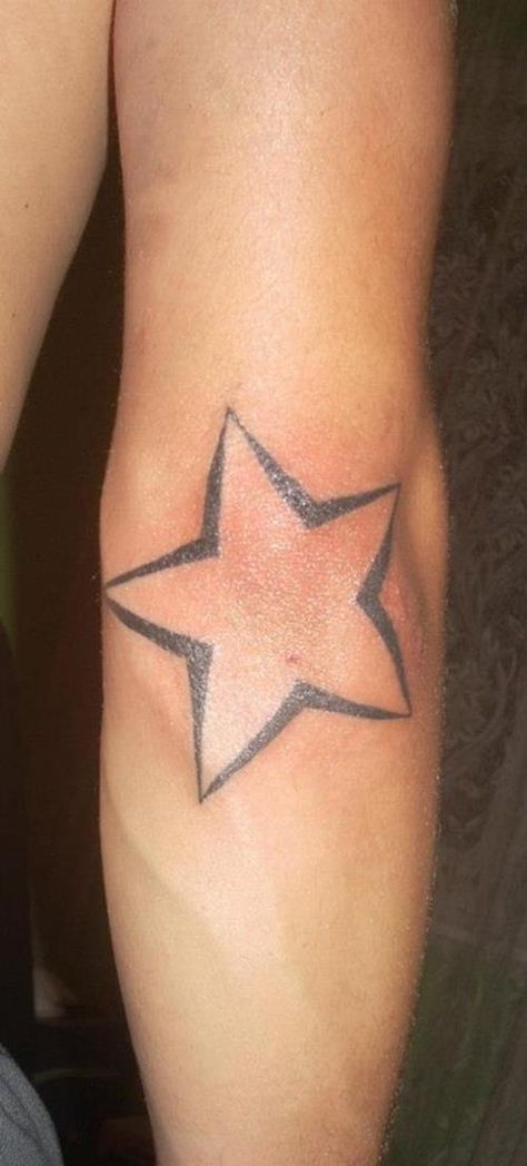 star Tattoo Ideas Triangle, Star Elbow Tattoo, Elbow Star Tattoo, Elbow Tattoo Ideas, Tattoo Elbow, Tattoo Star, Elbow Tattoo, Elbow Tattoos, Star Tattoo