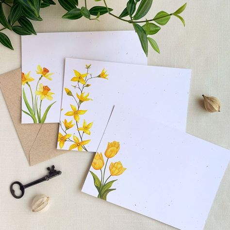 Spring Yellow Floral Notecard Set. Eco Friendly Watercolor Stationery. Set of 12 Flat Notecards. Spring Stationery, File Decoration Ideas, Teachers Day Card, Packaging Orders, Spring Yellow, Easter Egg Crafts, Envelope Art, Yellow Daffodils, Jw Gifts