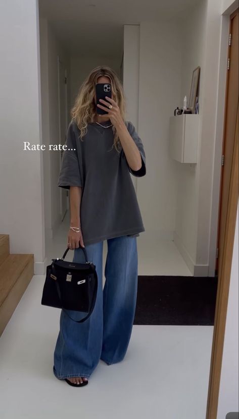 Medium Bodies Outfits, Looks Jeans, Getting Bored, Street Style Spring, Mode Chanel, Casual Outfit Inspiration, Hip Style, Manicure Ideas, Spring Look