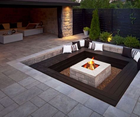 Outdoor Bench Seat for Outdoor Entertaining Inspiration. Sunken Fire Pits, Outdoor Fire Pit Designs, Concrete Patios, Modern Fire Pit, Landscape Lighting Design, Fire Pit Furniture, Landscape Stone, Backyard Seating, Fire Pit Seating