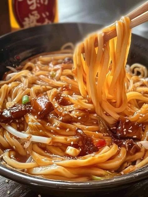 Hibachi Noodles Using Ramen, Hibachi Noodles Recipe, Hibachi Noodles, Griddle Recipes, Guy Fieri, Worlds Best, Noodle Recipes, Linguine, Tasty Recipes