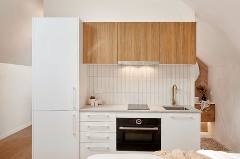 Create Your Perfect Kitchen On A Budget | Kinsman Kitchens Cute Kitchenette, Kitchenette Ideas Mini Kitchen, Bedroom Kitchenette Ideas, Small Kitchenette Ideas Mini Kitchen, Kitchenettes Ideas Mini Kitchen, Guest House Kitchenette, Airbnb Kitchenette, Kitchenette Ideas Guest Suite, Small Kitchenette Ideas