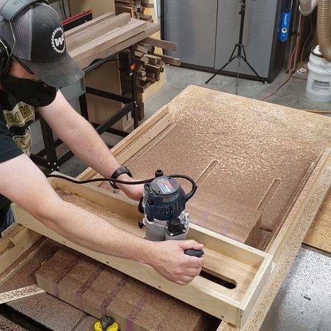 Drum Sander, Router Sled, Diy Router, Wood Shop Projects, Router Woodworking, Woodworking Ideas Table, Diy Holz, Woodworking Workshop, Woodworking Bench