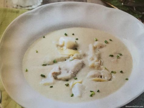 Divine Creamy Artichoke Soup with Poached Oysters - Geaux Ask Alice! Oyster Soup, Artichoke Soup, Creamed Leeks, Oyster Recipes, Crab Meat, Leeks, Artichoke, Soups And Stews, Cheeseburger Chowder