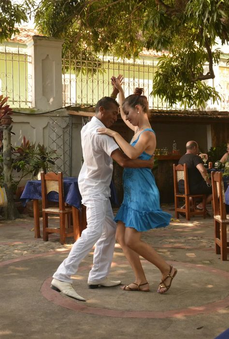 Dancing Couple Aesthetic, Dancing Pose Reference, Cuban Music, Dancer Lifestyle, Salsa (dance), Hot Salsa, Salsa Music, Afro Cuban, Bachata Dance