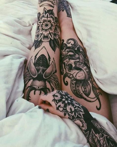 Inner Thigh Tattoos Women, Fortune Cookie Tattoo, Traditional Knee Tattoo, Future Artwork, Covered In Tattoos, Gotik Tattoo, Tato Paha, Knee Tattoos, Blackout Tattoo