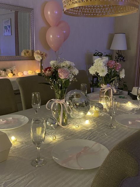 Pink Birthday Party Table Set Up, Fancy Themed Birthday Party, Pretty Pink Birthday Party, Birthday Table Simple, Aesthetic Birthday Set Up, Soft Pink Birthday Decoration, Birthday Room Set Up, Pretty In Pink Birthday Party Ideas, Pink And White Birthday Theme