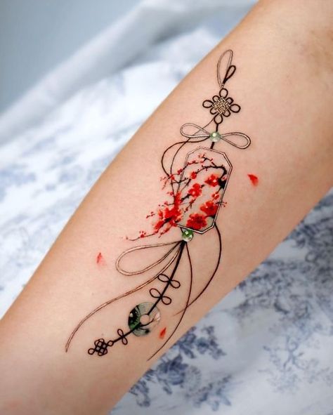 Vietnamese Inspired Tattoo, Charms Tattoo, Vietnamese Tattoo, Chinese Character Tattoos, Japanese Tattoo Women, Ink Master Tattoos, Virgo Tattoo Designs, Charm Tattoo, Tattoo Machine Tattoo