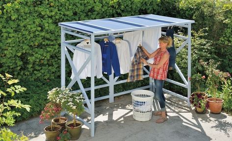 Outdoor Clothes Lines, Outdoor Laundry Rooms, Laundry Room Drying Rack, Diy Clothes Hangers, Laundry Rack, Laundry Room Closet, Small Bathroom Makeover, Backyard Sheds, Casa Exterior