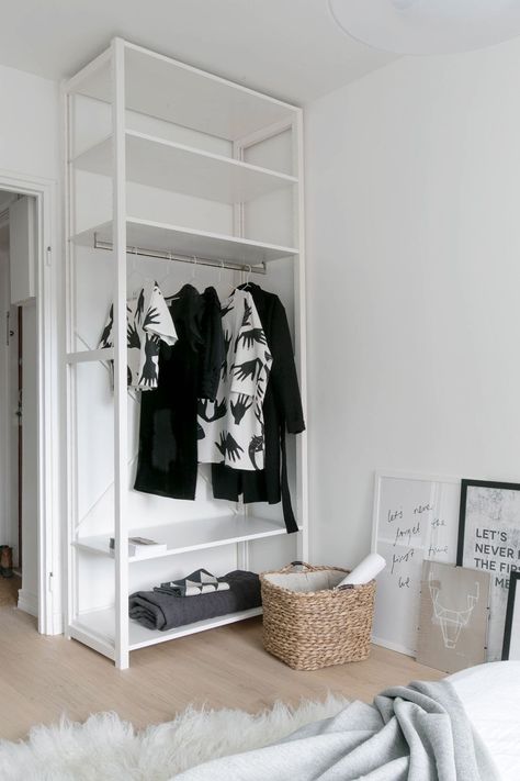 Open Closet Ideas for Small Spaces Closet Ideas For Small Spaces Bedroom, Open Closet Ideas, Closet Ideas For Small Spaces, Ikea Closet Organizer, Closet Small Bedroom, Small Closet Space, Open Wardrobe, No Closet Solutions, Small Space Bedroom