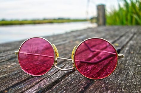 Glasses Pink Glasses, #Pink, #Glasses Generation Pictures, Better Instagram, Colored Glasses, Rose Colored Glasses, Ray Ban Aviator, Warby Parker, Cold Case, Trending Sunglasses, Instagram Influencer