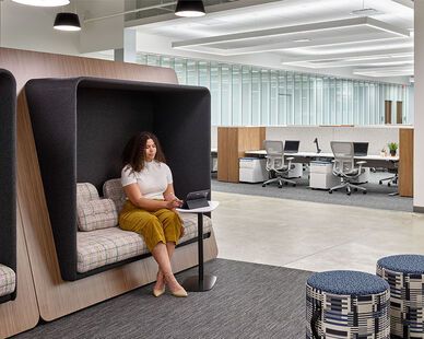 Office Chill Out Area, Office Lounge Area Design, Ideation Room, Nap Space, Soft Architecture, Workplace Inspiration, Corporate Office Furniture, Office Lounge Area, Design Workspace