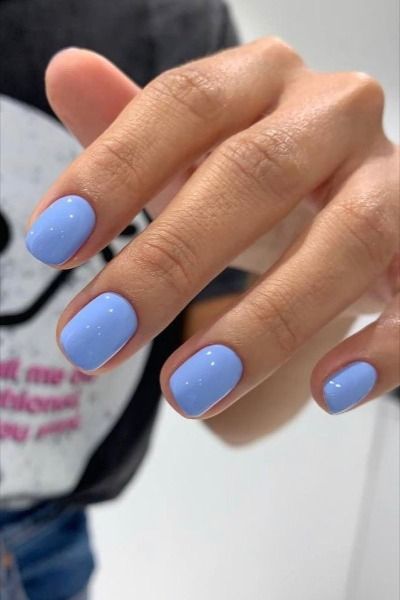 📸 whiterabbit_beauty

We love acrylic nail extensions. We love coffin nails, oval nails and even squoval nails. We love nail art, ombre nails, neon nails and even 3D nails. But if the past year+ has taught us anything where our nails are concerned, it's that good things can come in small packages and having short nails is still pretty cool. Blue Gel Nails, Squoval Nails, Short Gel Nails, Blue Nail, Dip Powder Nails, Dipped Nails, Chic Nails, Powder Nails, Blue Nails