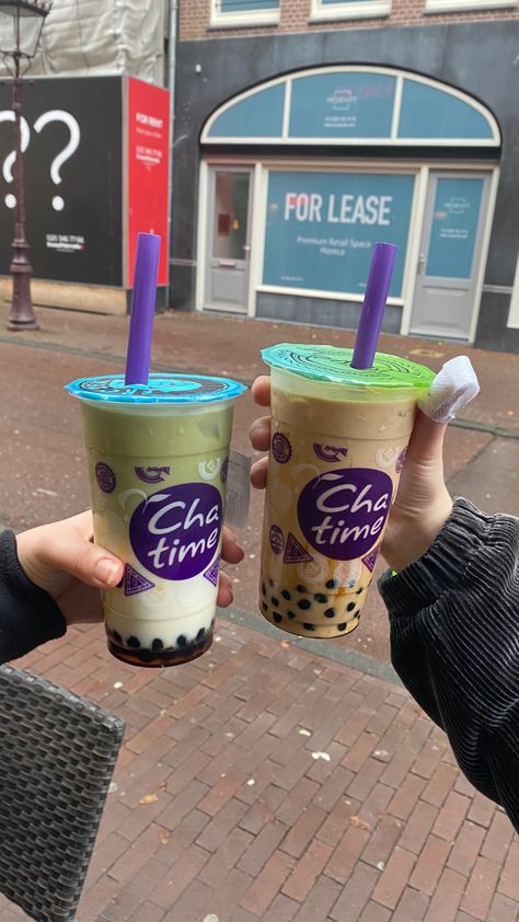 Bobo Tea, Boba Aesthetic, Changing Lifestyle, Drink Matcha, Aesthetic Drink, Bubble Tea Recipe, Recipe Aesthetic, Boba Drink, Tea Store