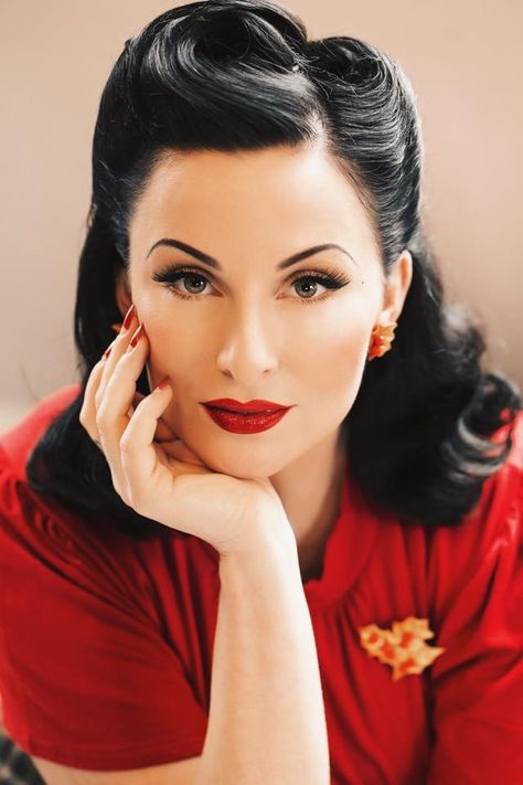 Retro Style! Stile Pin Up, Cabelo Pin Up, Mode Rockabilly, Rockabilly Mode, 1950s Hairstyles, 50s Hairstyles, 1940s Hairstyles, Estilo Pin Up, Rockabilly Hair