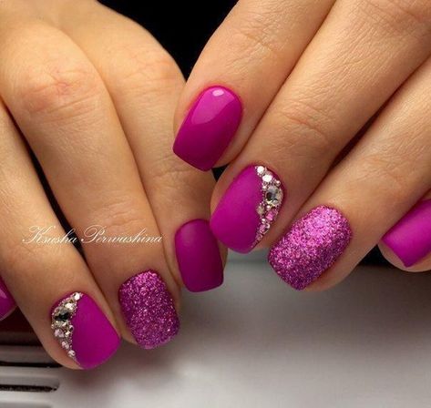 Raspberry Nails, Bright Pink Nails, Nails Yellow, Nails Design With Rhinestones, Finger Nails, Purple Nail, Her Nails, Nail Stuff, Best Nail Art Designs