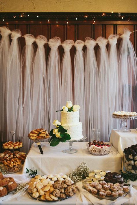 Centros de Mesa, Decoración y Arreglos para FIESTAS 2018 Tulle Backdrop, Tulle Wedding, Wedding Planners, Trendy Wedding, Bridal Showers, Reception Decorations, Wedding Backdrop, Shower Decorations, Wedding Bells