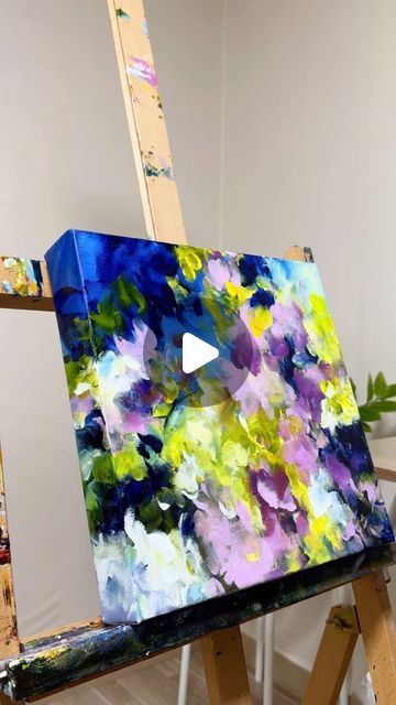 Acrylic Finger Painting On Canvas, Acrylic On Canvas Ideas, Floral Art Paintings Acrylics, Flower Art Painting Abstract, Acrylic Paintings Ideas, Abstract Flowers Acrylic, Acrylic Hand Painting, Abstract Flower Painting Acrylic, Colourful Paintings