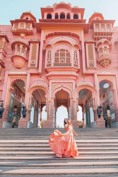 Fort Poses, Jaipur Poses, Rajputana Architecture, Jaipur Photography, Foto Prewed, تاج محل, Jaipur Travel, Dekorasi Bohemia, Travel Destinations In India