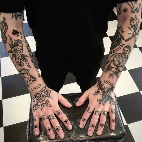 BEST OLD SCHOOL on Instagram: “By @grumpytattoo . . . #oldworkers #oldschooltattoo #oldschool #oldschoolink #traditionaltattoo #traditionalink #traditionaltattooflash…” Black School Tattoo, Old School Tattoo Leg, Old School Hand Tattoo, Tattoo Ideas Arm Sleeve, Old School Tattoo Men, Old School Tattoo Design Black, Old School Tattoo Black, Tattoo Old School Black, Hand Tattoo Men