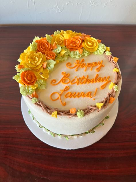 Autum Cakes Ideas, Pretty Fall Cakes, October Cakes Birthday, November Cake Ideas, Fall Mini Cakes, Fall Sheet Cakes Decorated, Fall Decorated Cakes, Fall Flower Cake, Fall Birthday Cake Ideas