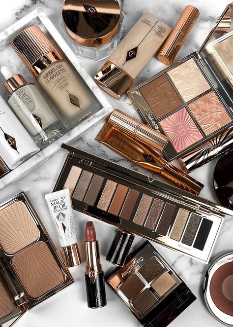 Make Up Aesthetic Pictures, Aesthetic Makeup Pictures, Make Up Aesthetic Products, Make Up Products Pictures, Cosmetics Pictures, Luxury Makeup Aesthetic, Best Charlotte Tilbury Products, Trending Makeup Products, Charlotte Tilbury Products