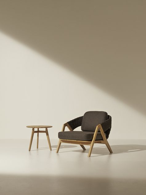 Minimal Furniture Photography, Sofa Product Photography, Furniture Design Photography, Furniture Aesthetic Photography, Product Photography Furniture, Studio Chair Photoshoot, Interior Design Photoshoot Ideas, Chairs Photography, Ruangan Studio