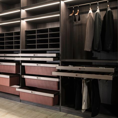 Male Wardrobe Design, Inside Design Of Wardrobe, Leather Wardrobe Design, His And Hers Wardrobe, Luxury Wardrobe Design, Leather Wardrobe, Dream Closet Design, Luxury Wardrobe, Luxury Closets Design