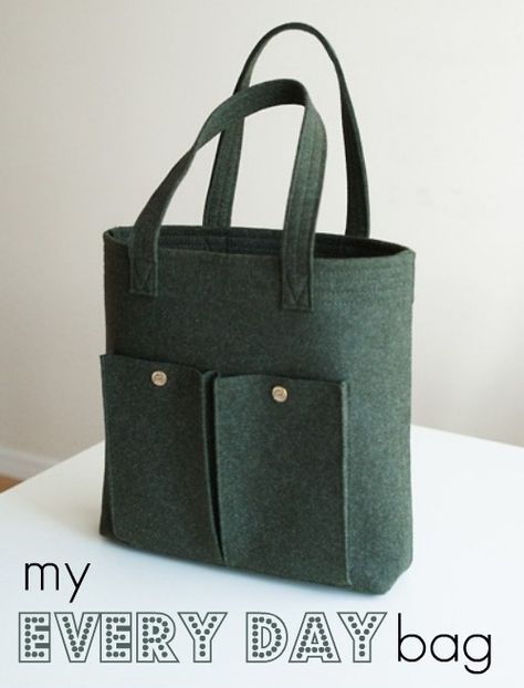 felt everyday tote bag Felt Clutch, Shopping Bag Pattern, Felt Tote Bag, Felt Bags, Tote Bag Pattern Free, Cream Bag, Fall Winter Style, Felt Tote, Felted Handbags