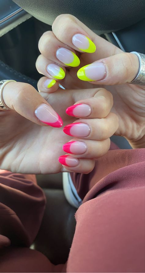 Neon Pink And Yellow French Tip Nails, Neon French Tip Pedicure, Neon Pink Design Nails, Bright Nails French Tips, Neon Pink And Neon Yellow Nails, Hot Pink And Neon Yellow Nails, Pink And Neon Yellow Nails, Neon Yellow Toes, Neon Pink French Nails