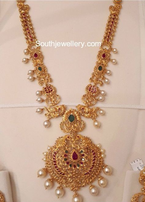 Haram Designs Gold Latest, Diamond Haram, Haram Designs, Gold Haram, Gold Temple Jewellery, Gold Jewelry Outfits, Jewellery Bridal, Gold Jewelry Simple Necklace, Jewellery Wedding