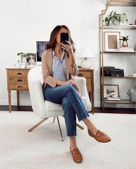 Outfits Lately - Easy Spring Outfit ideas - Lilly Style Casual Work Outfits Women, Summer Neutrals, Best Casual Outfits, Casual Chique, Fashion To Figure, Elegante Casual, Mode Chic, Casual Work Outfits, Work Outfits Women