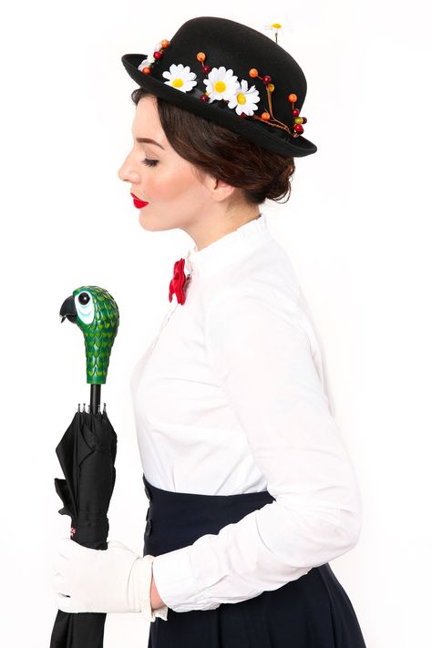 Mary Poppins Kostüm, Bert Mary Poppins, Mary Poppins Halloween, Mary Poppins Halloween Costume, Stylish Halloween Costumes, Diy Costume Ideas, Mary Poppins And Bert, Mary Poppins Costume, Meme Costume