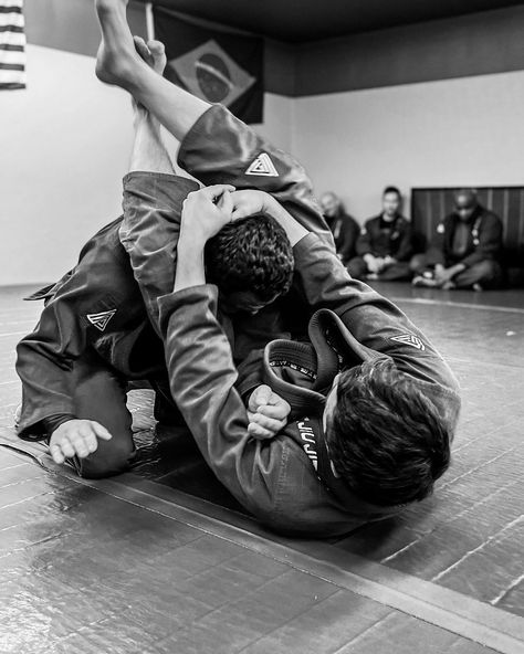 TRIANGLE. In Jiu Jitsu the triangle embodies profound symbolism. On the mats, it represents a position of control, submission, and strategic advantage. Similarly, in its archetypal history, the triangle symbolizes the interconnectedness of mind, body, and spirit. Jiu Jitsu’s philosophy teaches us to embrace this unity, recognizing that each facet influences the others. By understanding the multifaceted nature of the triangle, we gain insight into the harmony, balance, and the cyclica... Martial Art Clothes, Martial Arts Shorts, Athlete Motivation, Martial Arts Belts, Martial Art Uniform, Sambo, Asap Rocky, Martial Artists, Mind Body And Spirit