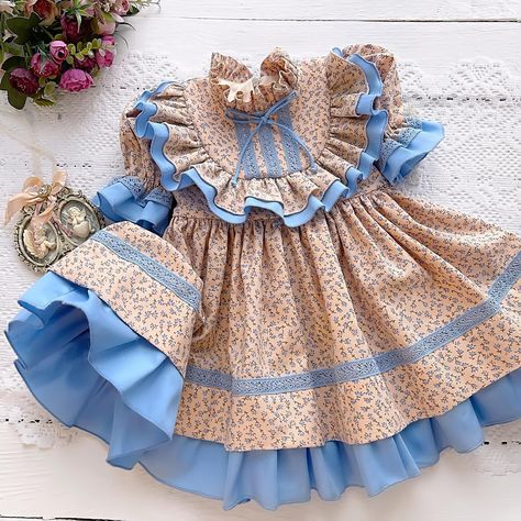 Baby Summer Dresses, Court Dresses, Vintage Toddler, Baby Dress Design, Vintage Baby Girl, Baby Frocks Designs, Dress Birthday, Girl Princess Dress