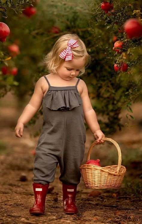 Kids Smile, Kids Photoshoot, Childrens Photography, Apple Orchard, Oct 11, Do You Like It, Smile On, Rubber Boots