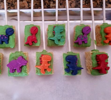 Dinosaur theme rice krispies. Rice Crispy Pops, Party Rice, Dinosaur Birthday Theme, Dinosaur Themed Birthday Party, Mens Birthday Party, Dinosaur Baby Shower, Spiderman Birthday, Dinosaur Theme, Dinosaur Birthday Party