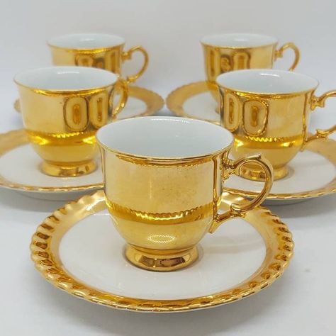 Fancy Cup, Small Coffee Cups, Mid Century Holiday, Coffee Lovers Gift, Rose Tea Cup, Cup Collection, Arabic Coffee, Vintage Teacups, Gold Cross Pendant