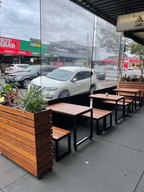 Wooden Chair For Restaurant, Outdoor Eatery Design, Sidewalk Cafe Design, Outdoor Restaurant Design Seating Areas, Restaurant Outdoor Seating Ideas, Cafe Furniture Ideas, Table And Chairs For Restaurant, Cafe Seating Ideas, Cafe Outdoor Seating