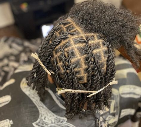 Invisible Locs Men Natural Hair, Two Strand Twist Men Locs, 2 Strand Twist Starter Locs, Fire Hairstyles, Dread Ideas, Dread Journey, Twist Hair Men, Young Mens Hairstyles, Two Strand Twist Hairstyles